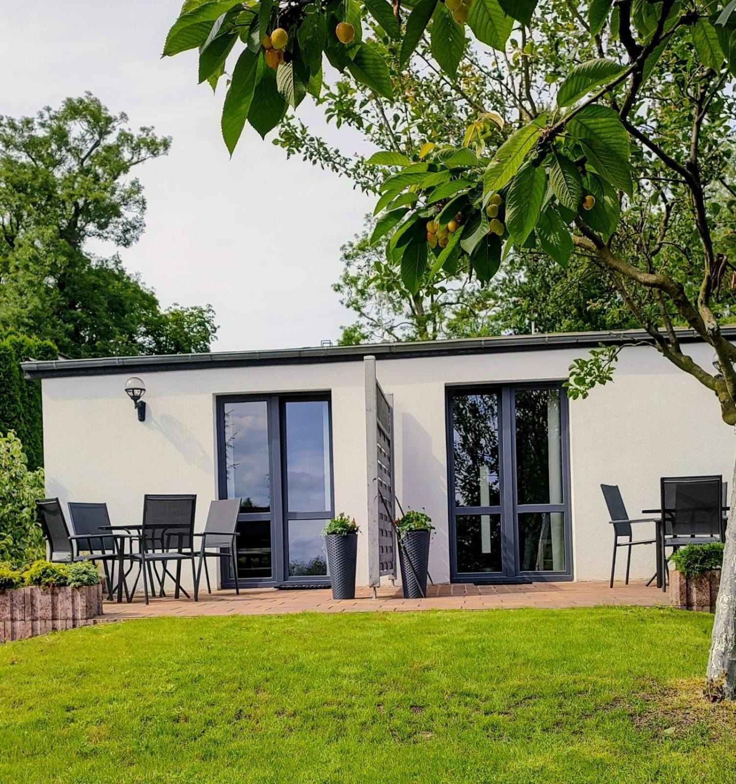 Apartamento Domki Na Wodnej Kołobrzeg Exterior foto
